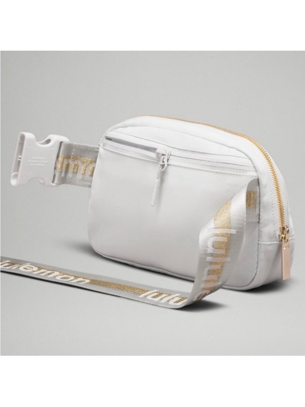 Lululemon Everywhere Belt Bag Vapor Gold White Wordmark Logo Crossbody Bag NWT - Picture 5 of 7